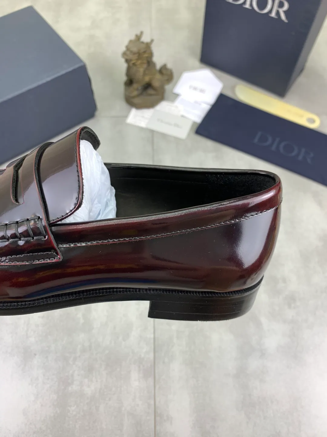 Men's men's shoes 💰P560 new style 💰high version 💎💎💎Dior original version! Top Italian purchasing agent! Men's business casual leather shoes, original imported open-edge beaded calfskin upper, ultimate texture, gentlemanly style, imported water-dyed cowhide inside, top-quality original Italian rubber outsole, first-class workmanship, top quality! Size: 39-44 (45 customized) 3️⃣ colors available